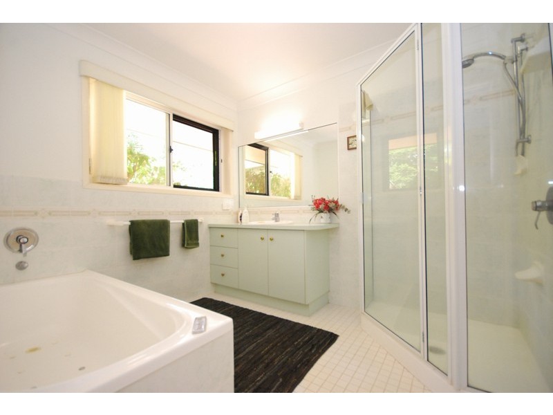 8 Thynne Court, Maleny QLD 4552