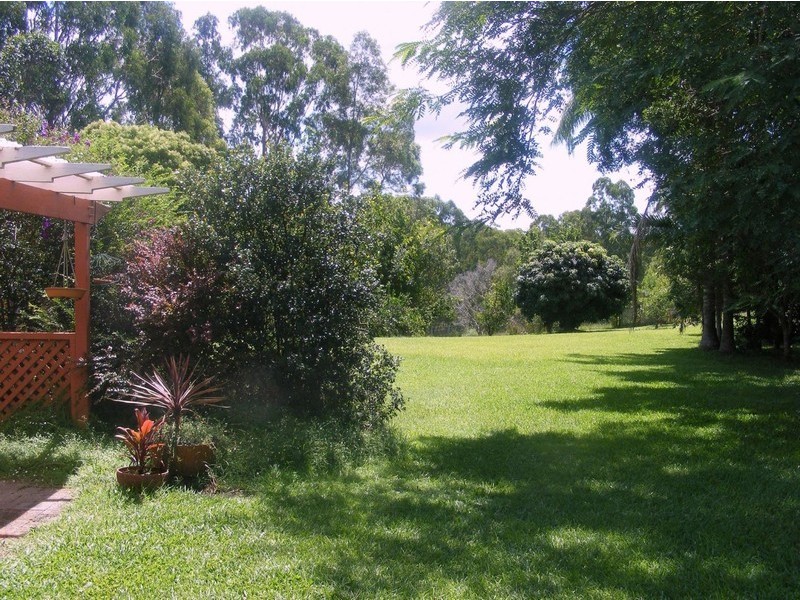 Dulong QLD 4560