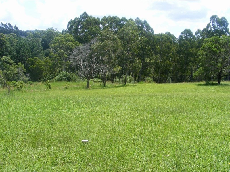 Dulong QLD 4560