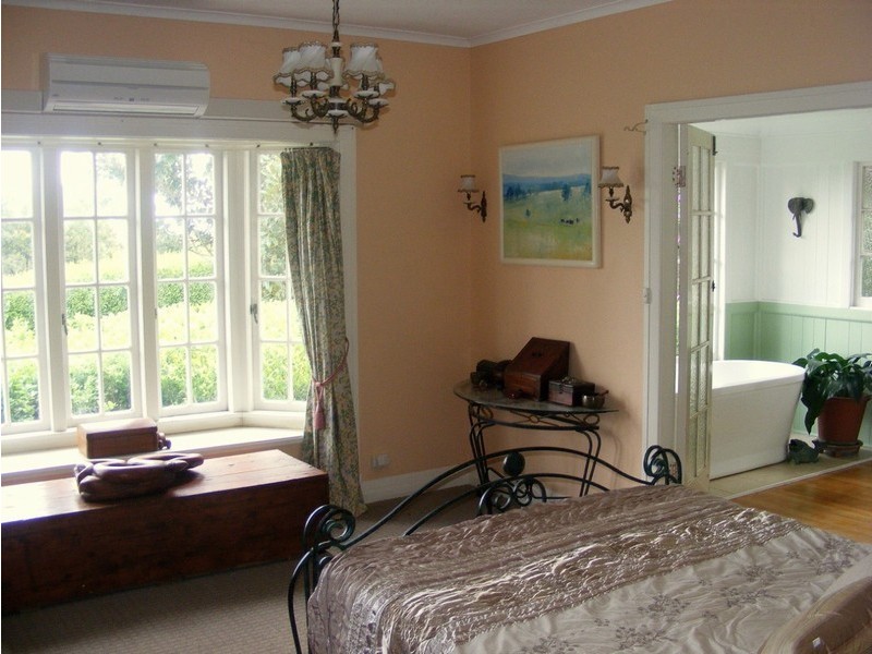 536 Mountain View Road, Maleny QLD 4552