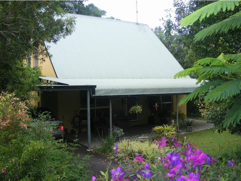 6 Wilga Court, Mapleton QLD 4560