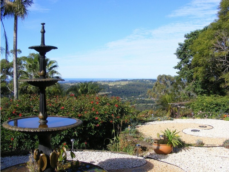 40 Rainbow Park Drive, Mapleton QLD 4560