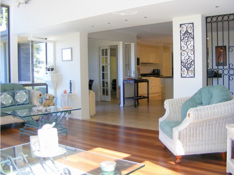 40 Rainbow Park Drive, Mapleton QLD 4560