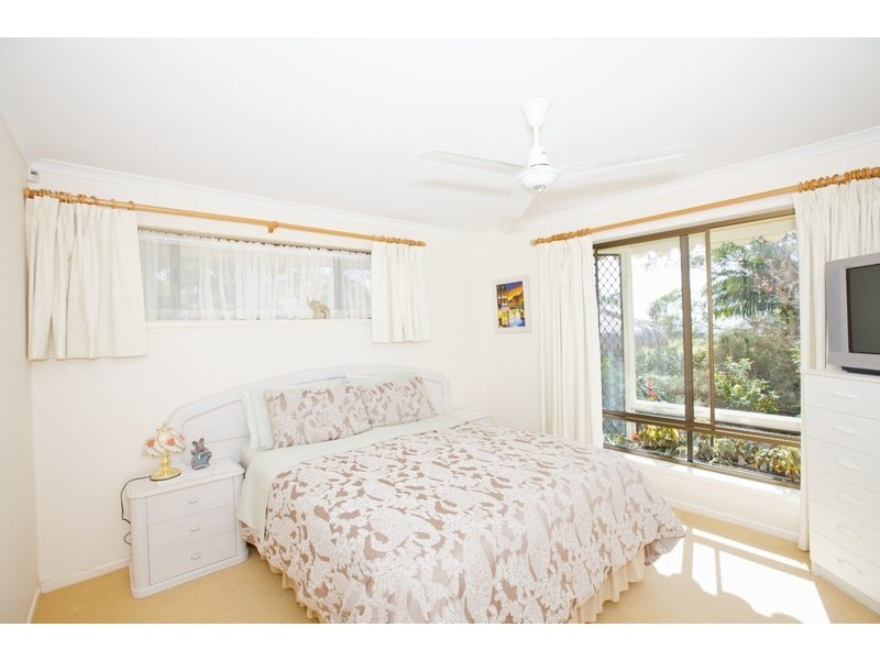Dulong QLD 4560