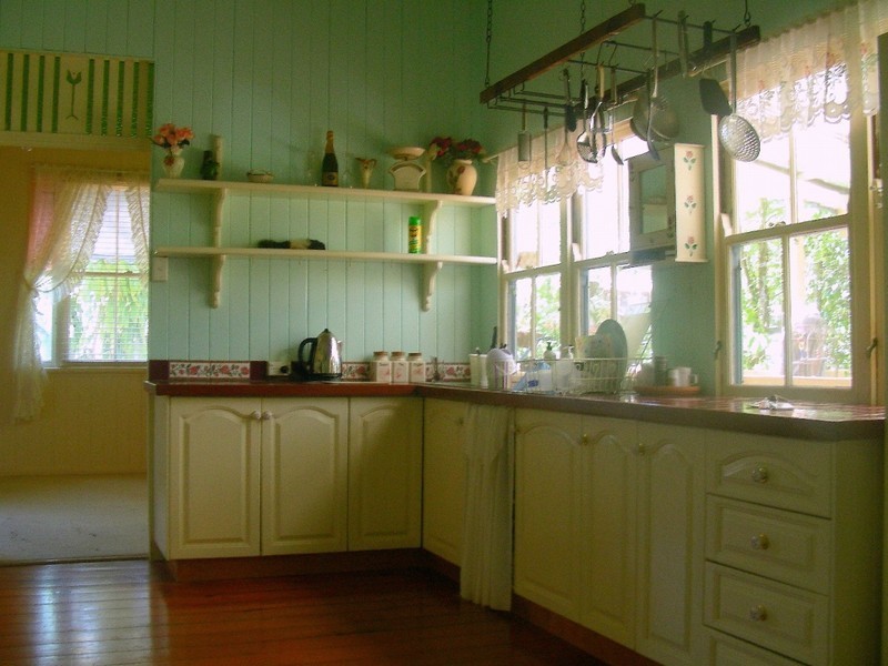 16 Shearer Street, Nambour QLD 4560