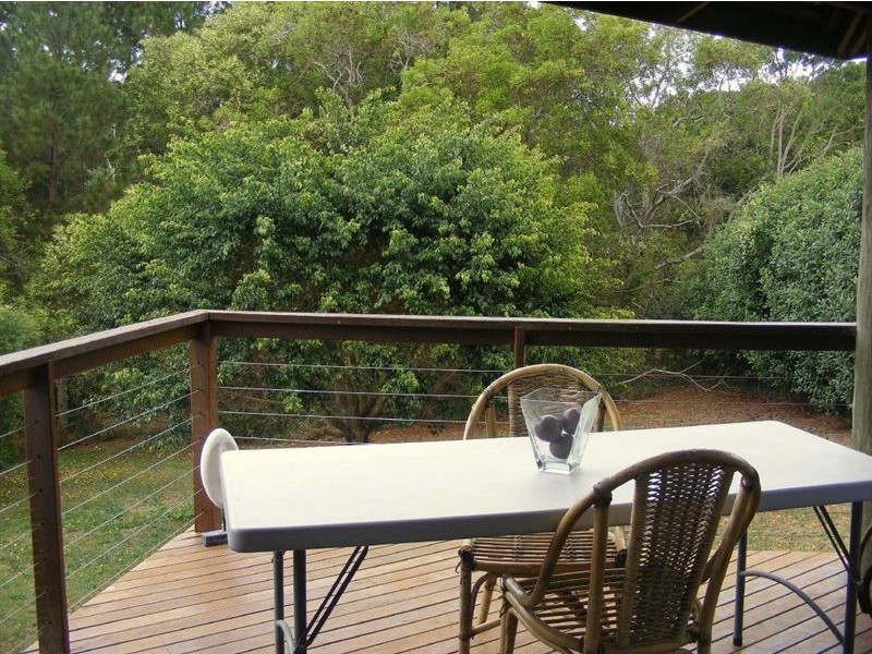 16 Hoffman Close, Montville QLD 4560