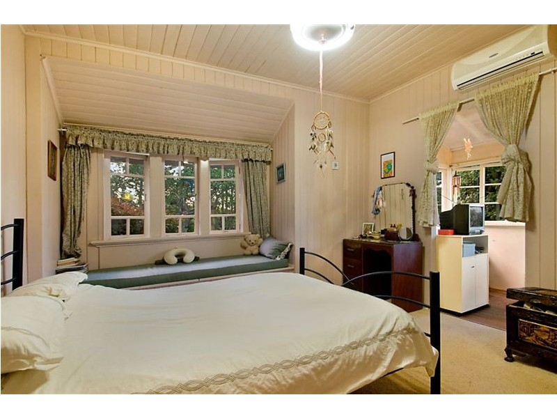 415 Flaxton Drive, Flaxton QLD 4560