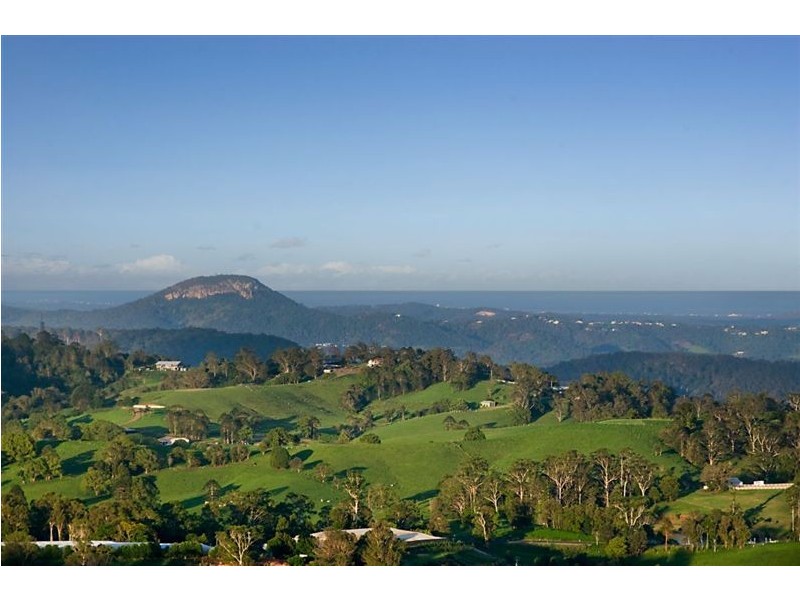 415 Flaxton Drive, Flaxton QLD 4560