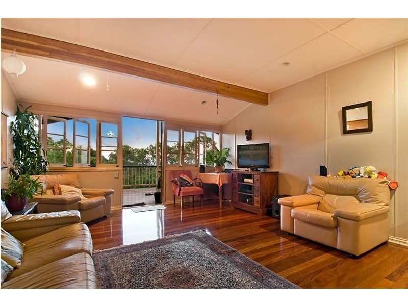 415 Flaxton Drive, Flaxton QLD 4560