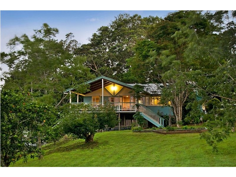 415 Flaxton Drive, Flaxton QLD 4560