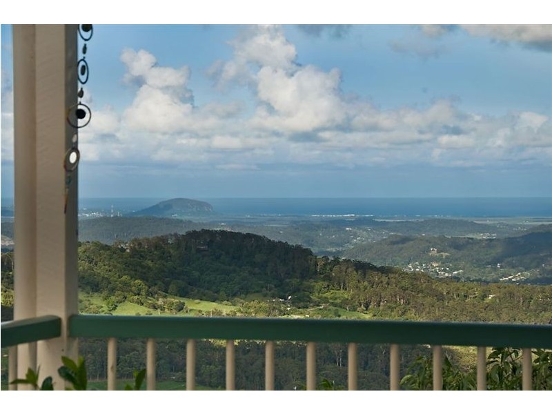 415 Flaxton Drive, Flaxton QLD 4560