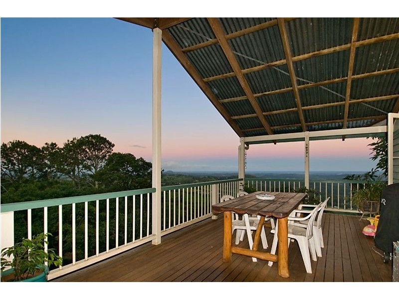 415 Flaxton Drive, Flaxton QLD 4560