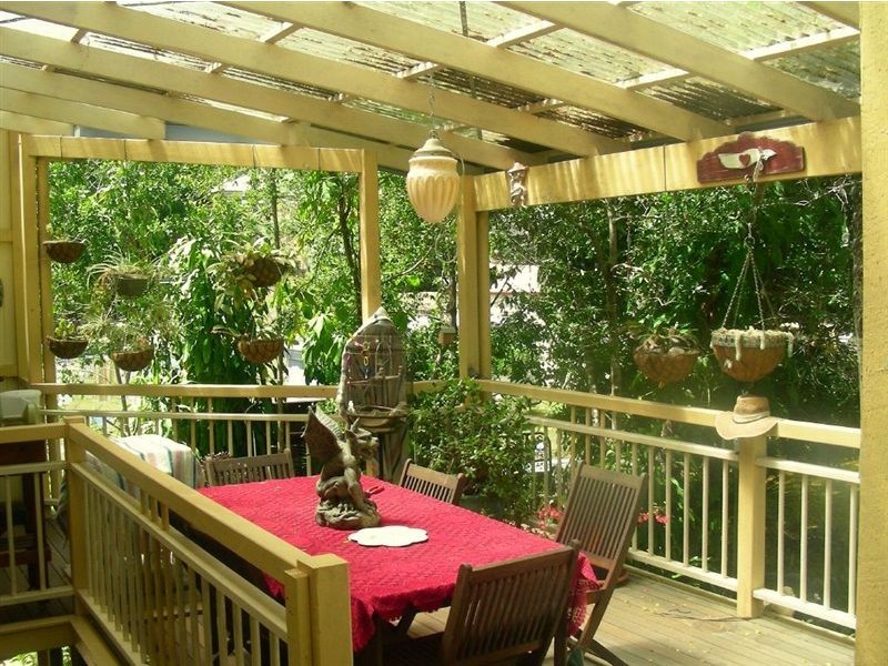 16 Shearer Street, Nambour QLD 4560