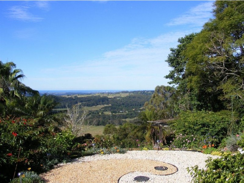 40 Rainbow Park Drive, Mapleton QLD 4560