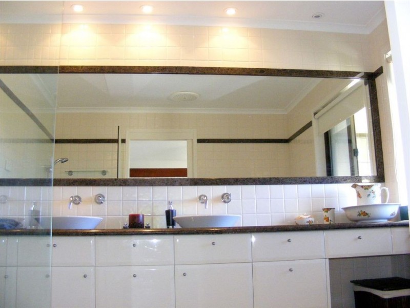 40 Rainbow Park Drive, Mapleton QLD 4560