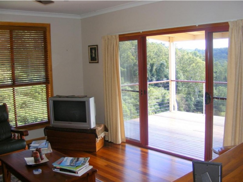 152 Shurvell Road, Hunchy QLD 4555