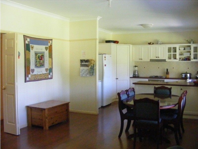 Mapleton QLD 4560