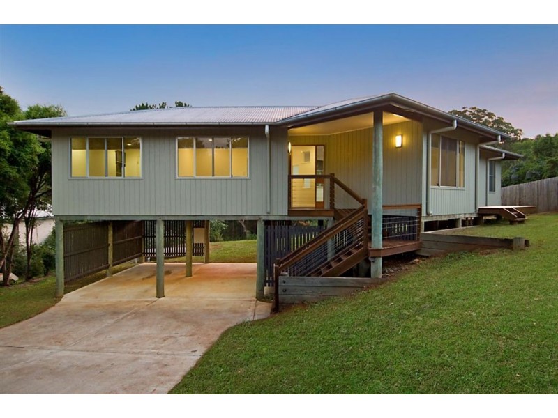 16 Hoffman Close, Montville QLD 4560