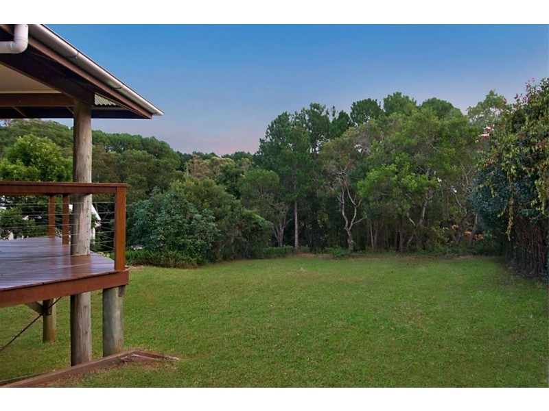 16 Hoffman Close, Montville QLD 4560