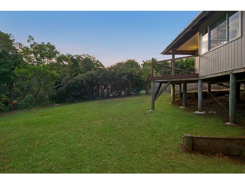 16 Hoffman Close, Montville QLD 4560