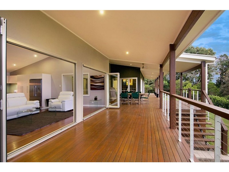 2 Curlew Court, Maleny QLD 4552