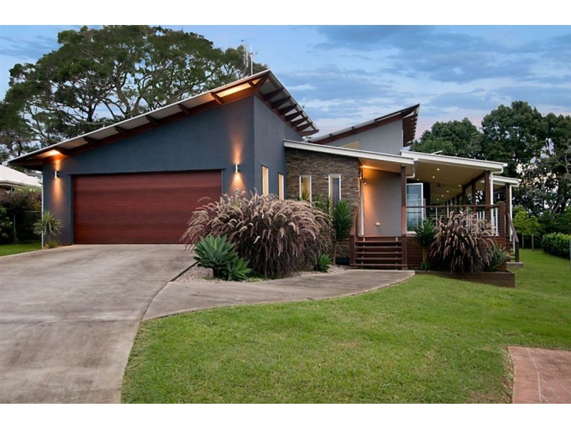 2 Curlew Court, Maleny QLD 4552