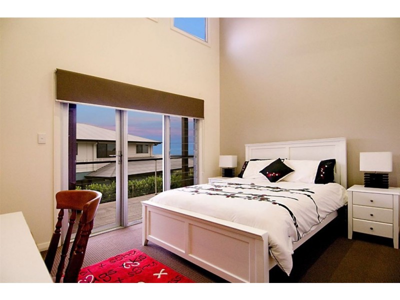 2 Curlew Court, Maleny QLD 4552