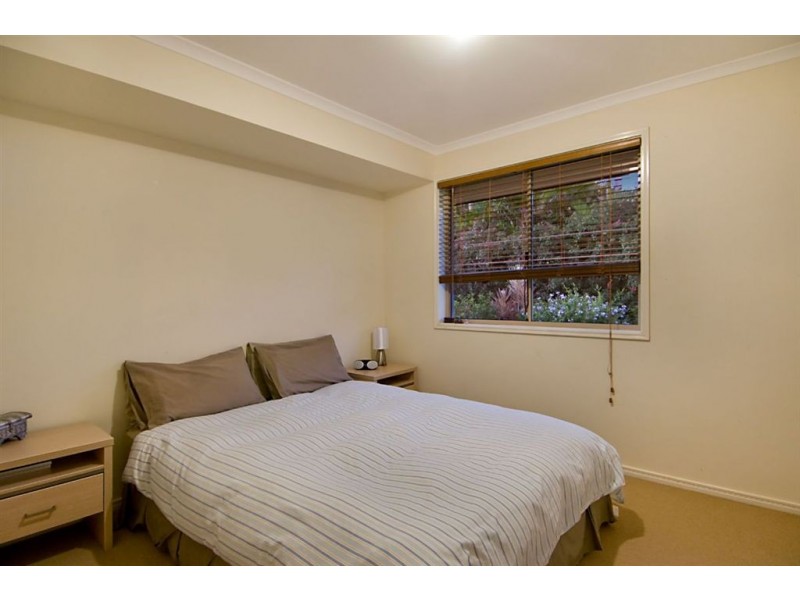 8 Rainbow Park Drive, Mapleton QLD 4560