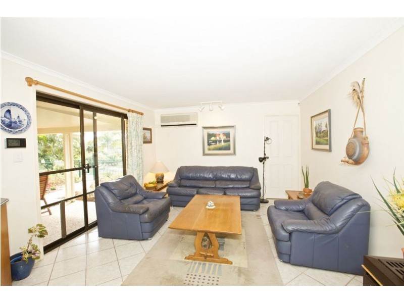 Dulong QLD 4560