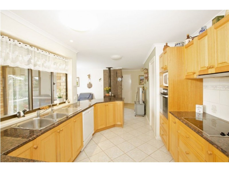 Dulong QLD 4560