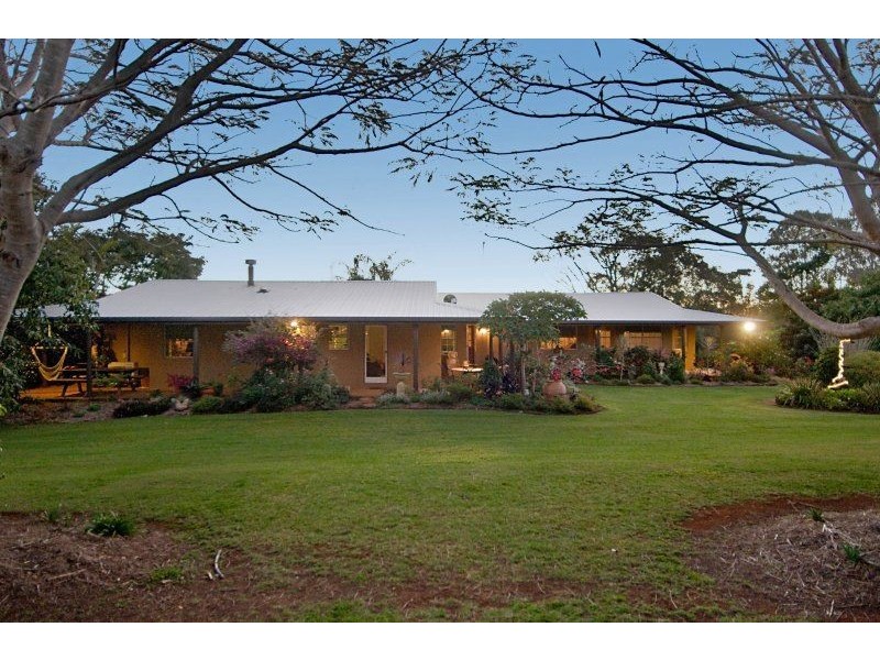 Mapleton QLD 4560