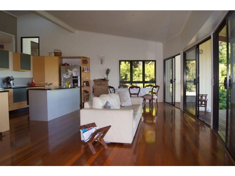 461 Flaxton Drive, Montville QLD 4560