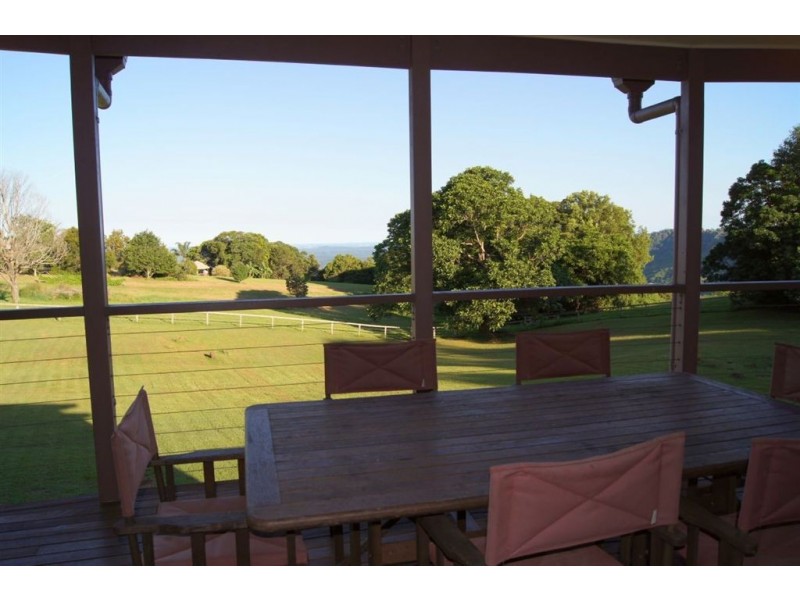 461 Flaxton Drive, Montville QLD 4560