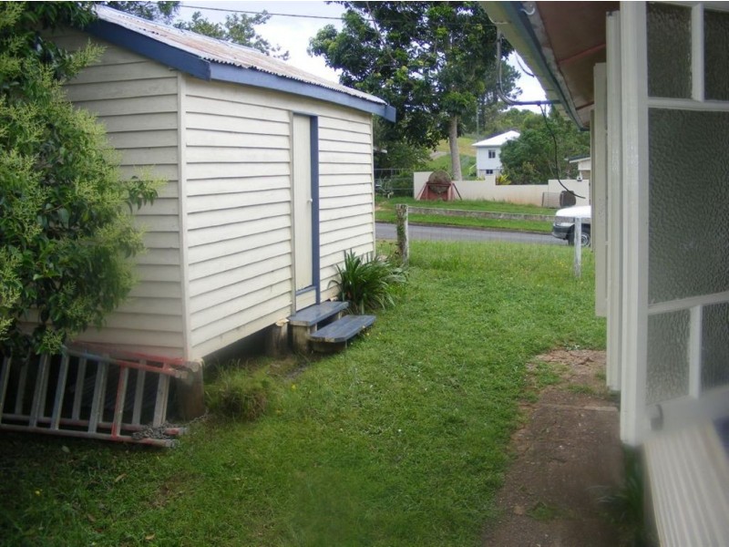 3 Cherry Street, Maleny QLD 4552