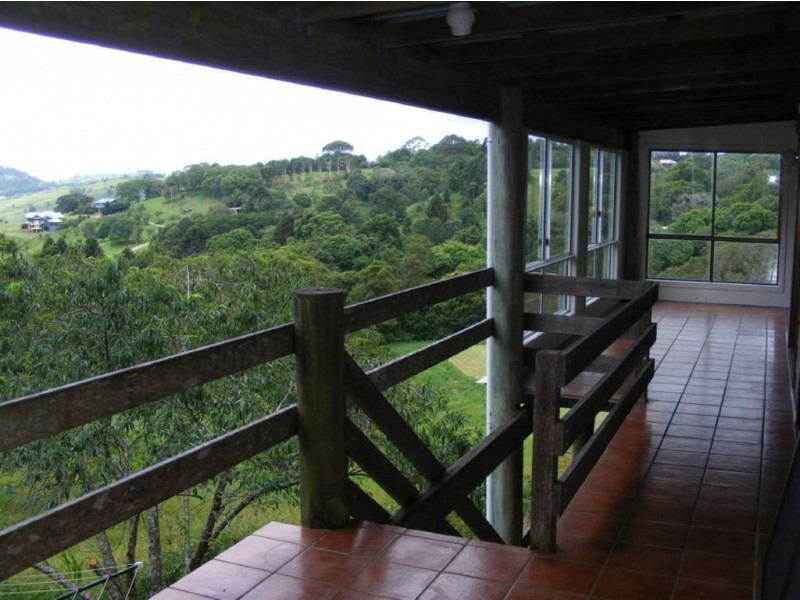 4 Sinclairs Lane, Maleny QLD 4552
