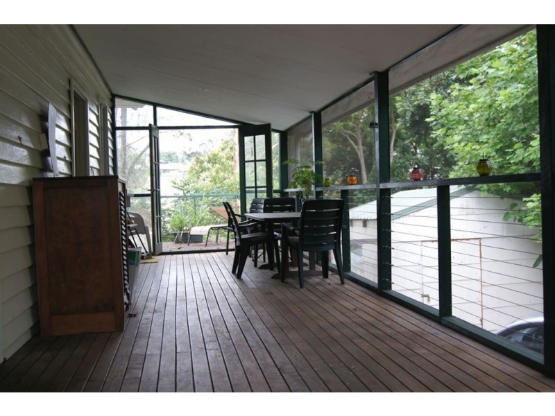 5 Cherry Street, Maleny QLD 4552