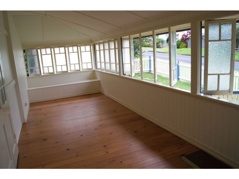 3 Cherry Street, Maleny QLD 4552