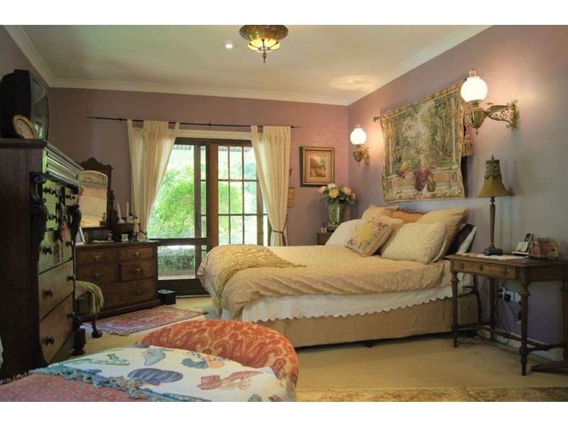 56 Gumland Drive, Maleny QLD 4552