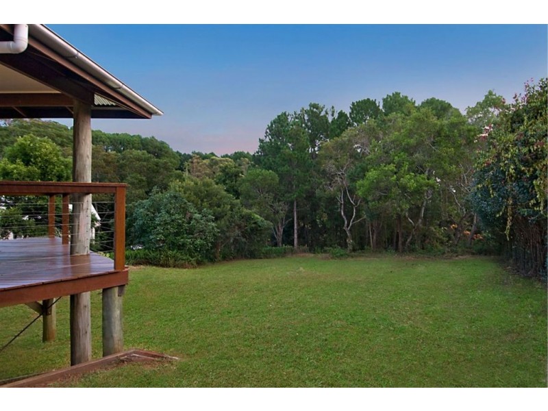 16 Hoffman Close, Montville QLD 4560