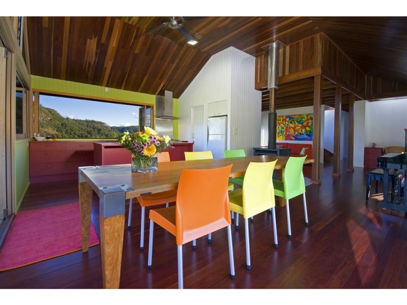 Mapleton QLD 4560