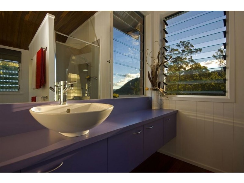 Mapleton QLD 4560