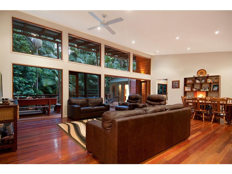 42 Mapleton Forest Road, Mapleton QLD 4560
