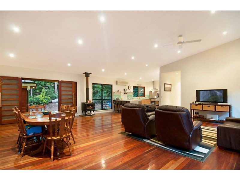 42 Mapleton Forest Road, Mapleton QLD 4560