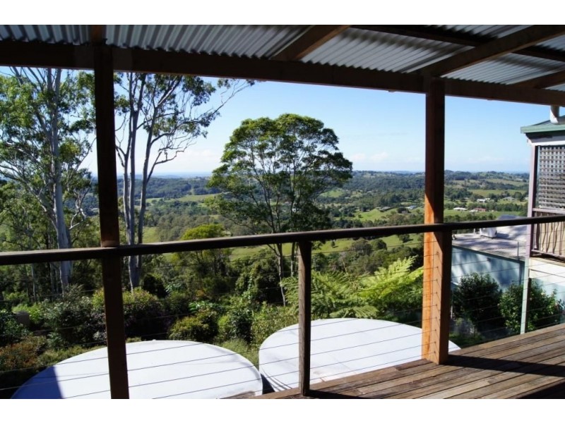 14 Lantana Lane, Mapleton QLD 4560