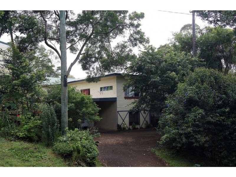 6 Miva Street, Maleny QLD 4552