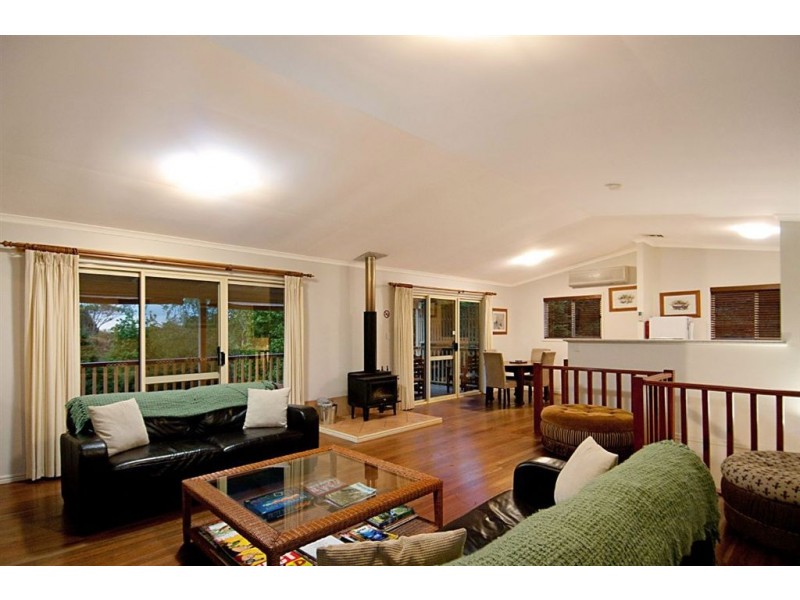 23 Sinclairs Lane, Maleny QLD 4552