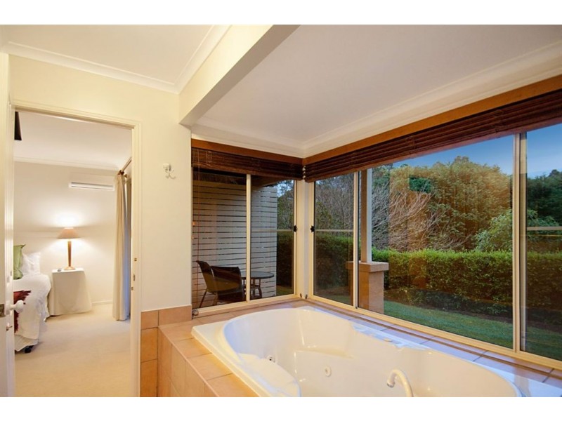 23 Sinclairs Lane, Maleny QLD 4552