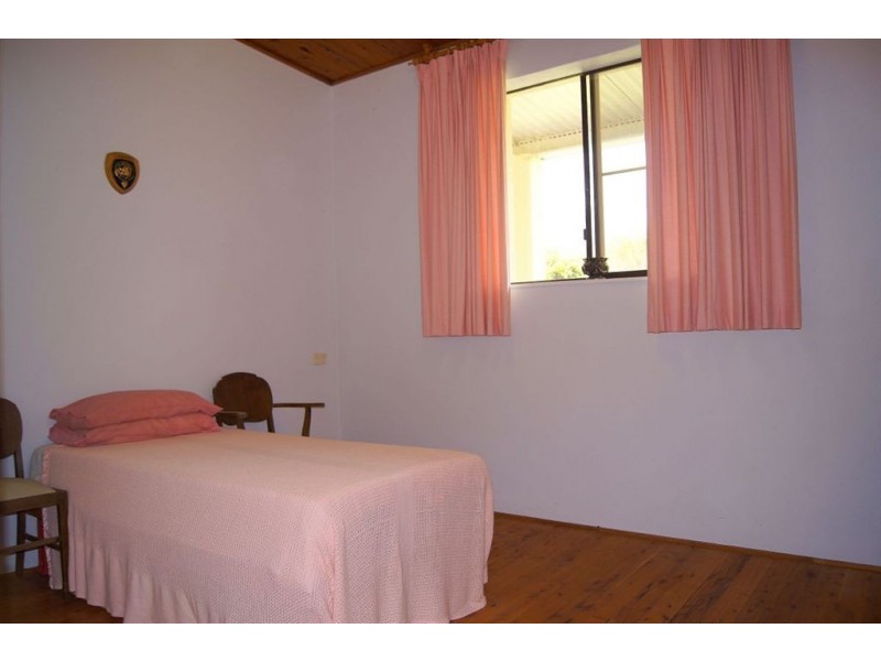 81 Gympie Street North, Landsborough QLD 4550