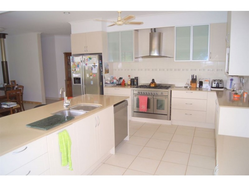 27 Allara Street, Flaxton QLD 4560