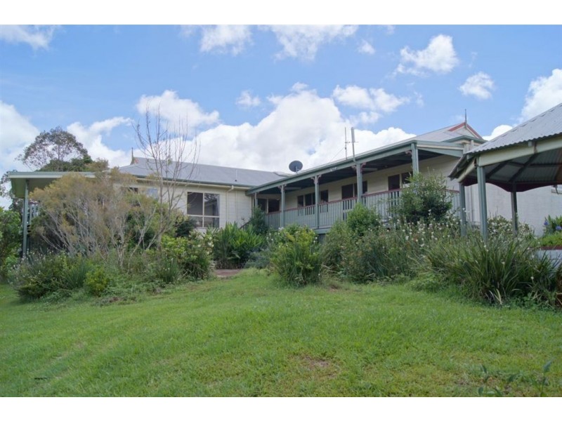 44 Ruddle Drive, Maleny QLD 4552